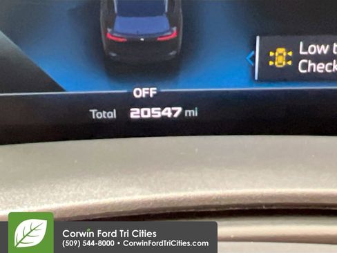 Used 2025 BMW X5 M60i w/ Climate Comfort Package image 2