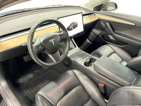 Certified 2023 Tesla Model 3 Standard Range RWD image 9