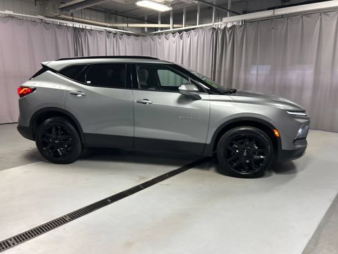 Used 2024 Chevrolet Blazer LT w/ Convenience Package FWD image 8