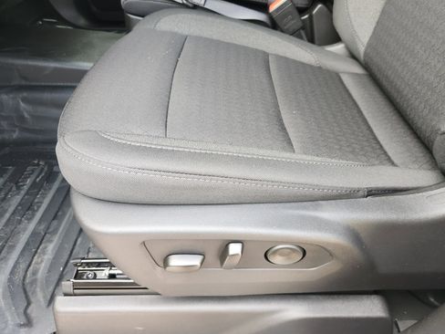 New 2026 Chevrolet Silverado 1500 W/T image 24