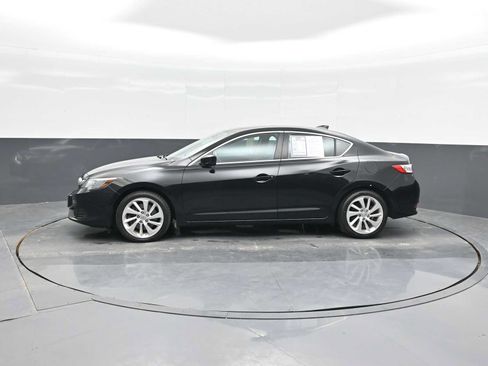 Used 2018 Acura ILX FWD image 5