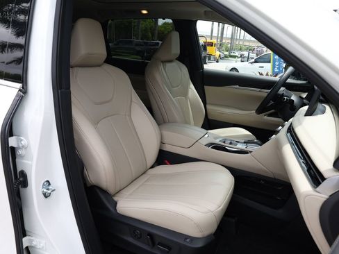 Certified 2025 INFINITI QX60 Sensory w/ Vision Package AWD/4WD image 25