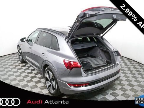 Certified 2023 Audi e-tron Premium Plus w/ Premium Plus Package image 31