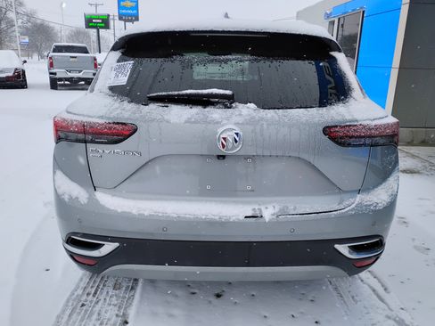 Used 2023 Buick Envision Essence image 9