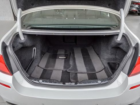 Used 2015 BMW 535i Sedan RWD image 11