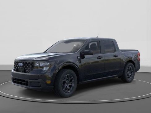 New 2026 Ford Maverick XLT FWD image 1