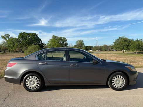 Used 2010 Honda Accord LX image 47