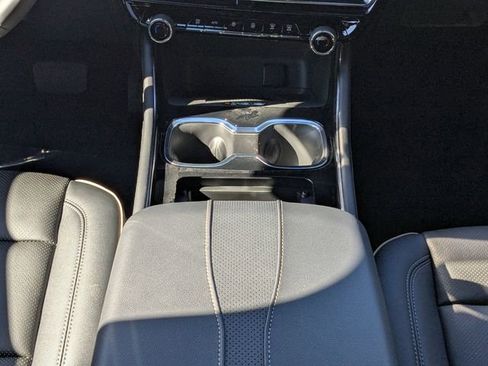 New 2026 Chevrolet Traverse High Country image 19