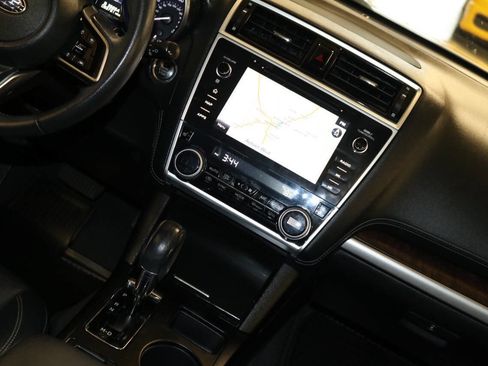 Used 2019 Subaru Outback 2.5i Limited w/ Popular Package #2 image 21