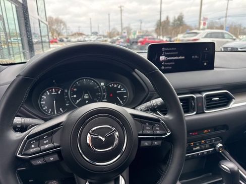 Used 2025 MAZDA CX-5 Signature image 22