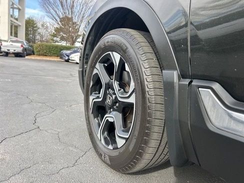 Used 2018 Honda CR-V Touring image 11