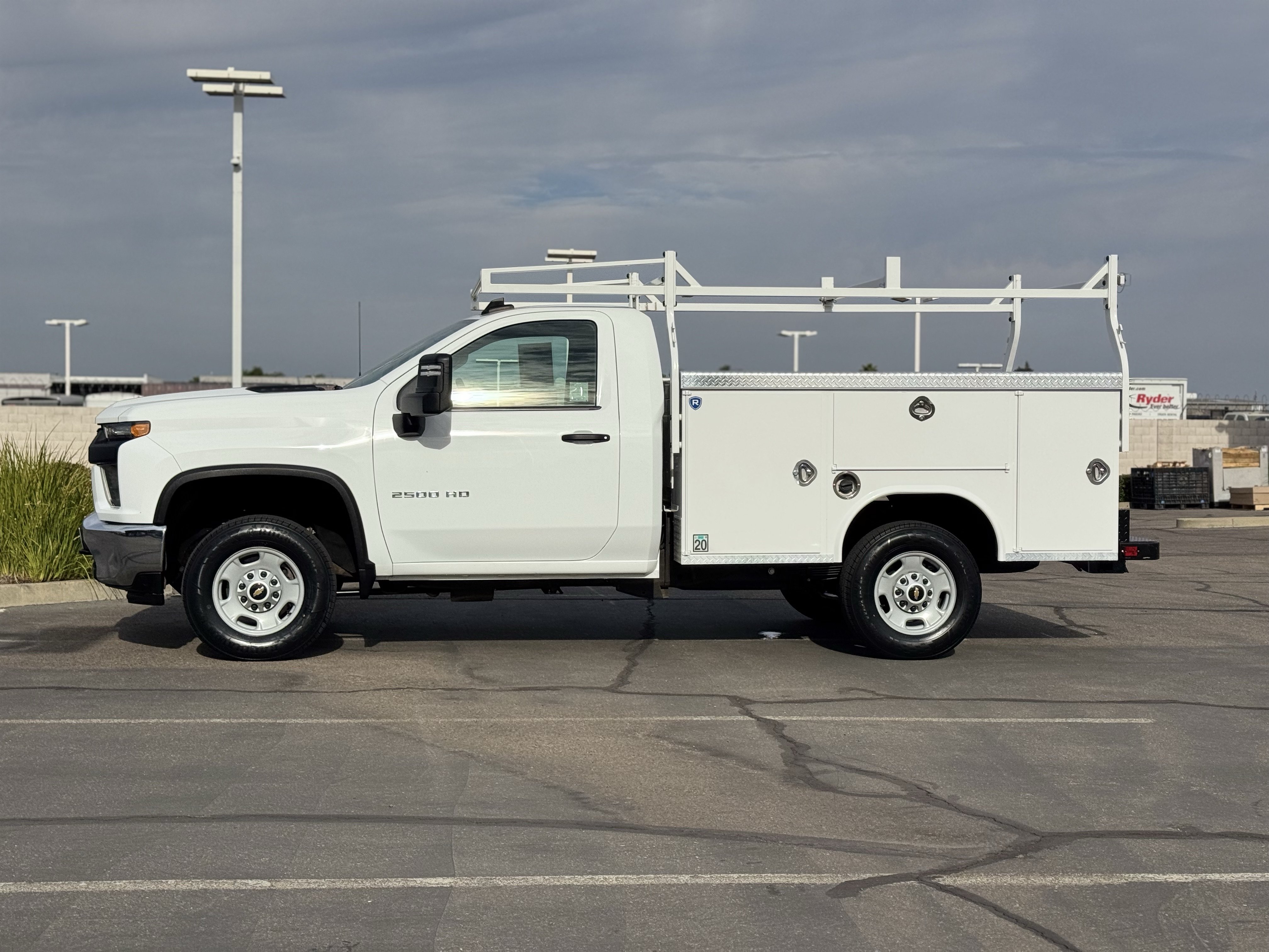 Used 2021 Chevrolet Silverado 2500 W/T w/ WT Convenience Package RWD image 4