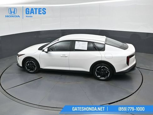 Used 2025 Kia K4 EX FWD image 52
