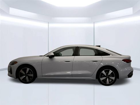 Used 2025 Audi A5 2.0T Premium Plus w/ Premium Plus AWD/4WD image 2
