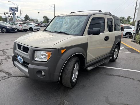 Used 2005 Honda Element LX image 3