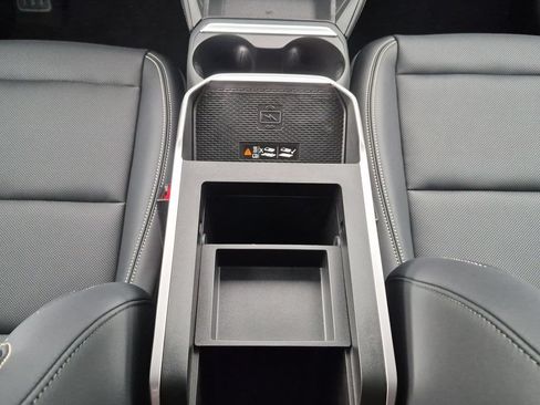 New 2027 GMC Terrain Elevation w/ Elevation Premium Package AWD/4WD image 26