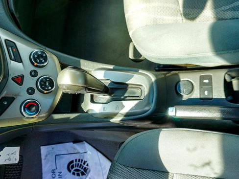 Used 2014 Chevrolet Sonic LT image 13