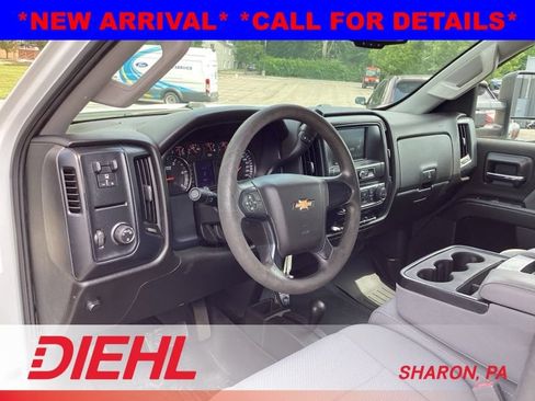Used 2016 Chevrolet Silverado 3500 W/T w/ WT Convenience Package AWD/4WD image 10