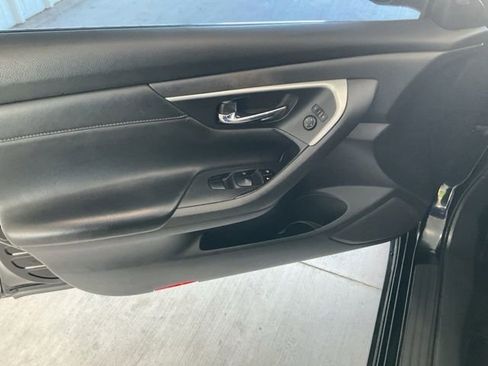 Used 2018 Nissan Altima 2.5 SL FWD image 4