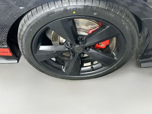 Used 2022 Ford Mustang GT Premium w/ Equipment Group 401A RWD image 11