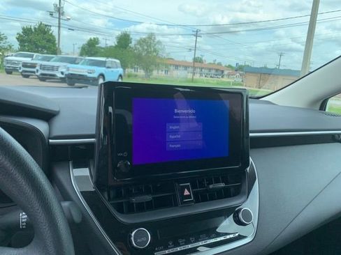 Used 2026 Toyota Corolla LE FWD image 22
