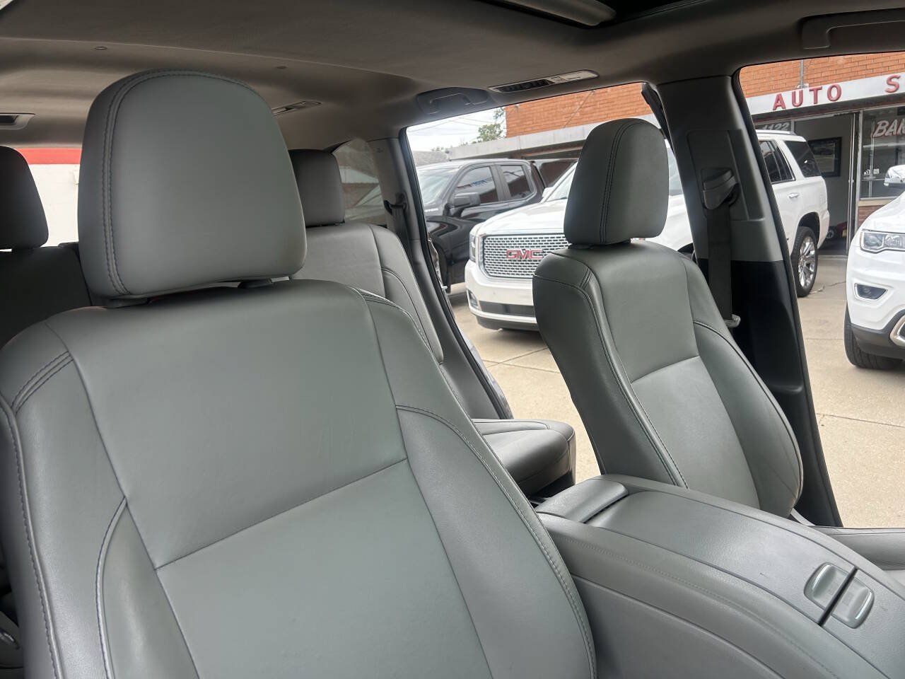 Used 2016 Toyota Highlander XLE AWD/4WD image 27