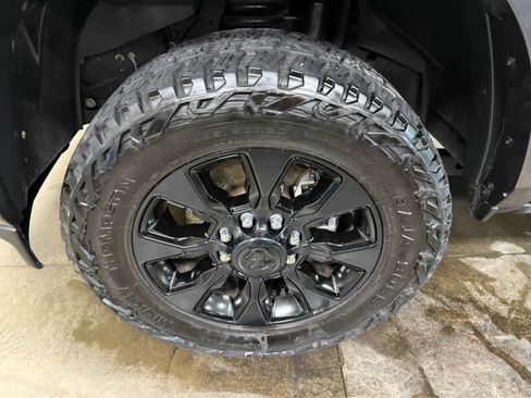 Used 2024 RAM 2500 Limited AWD/4WD image 35