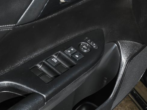 Used 2015 Honda Accord Sport image 38