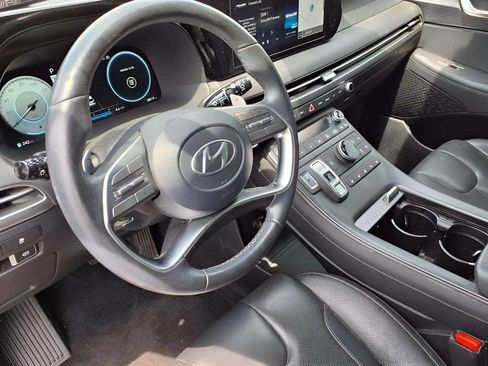 Used 2024 Hyundai Palisade Limited AWD/4WD image 15