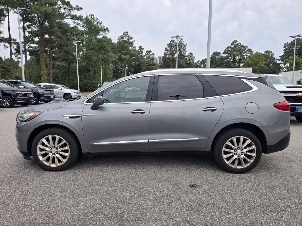 Used 2018 Buick Enclave Premium w/ Experience Buick Package AWD/4WD image 6