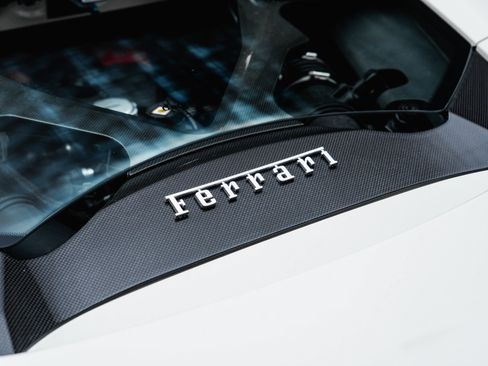 Used 2017 Ferrari 488 Spider RWD image 31