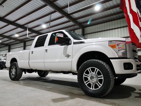 Used 2015 Ford F350 Platinum AWD/4WD image 16
