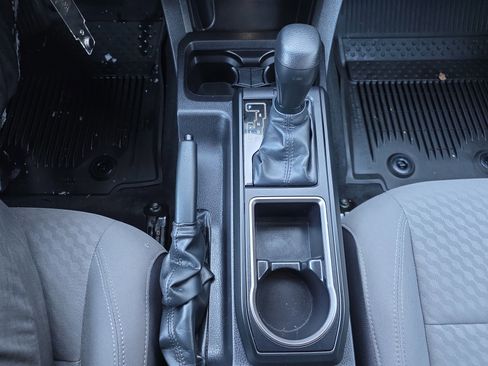 Used 2023 Toyota Tacoma SR image 22