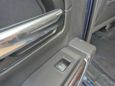 Used 2019 GMC Sierra 1500 SLT w/ SLT Premium Plus Package image 27