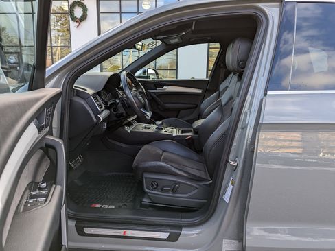 Used 2019 Audi SQ5 Premium image 12