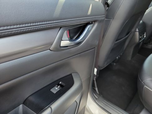 Used 2024 MAZDA CX-5 AWD 2.5 S w/ Select Package image 13