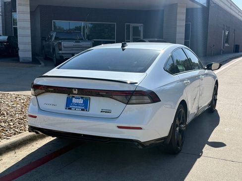 Used 2023 Honda Accord Sport image 5