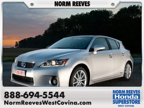 Used 2013 Lexus CT 200h w/ Premium Pkg w/Navigation image 1