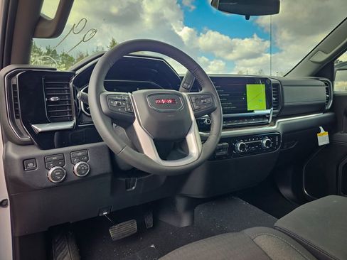 New 2026 GMC Sierra 1500 Elevation image 14
