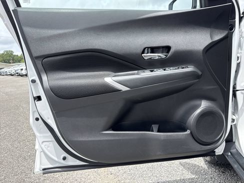 Used 2023 Nissan Kicks SV w/ Exterior Package FWD image 13