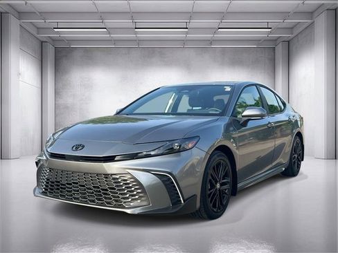 Used 2026 Toyota Camry SE w/ Convenience Package AWD/4WD image 7