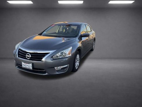 Used 2015 Nissan Altima 2.5 S w/ Power Driver Seat Package FWD image 12