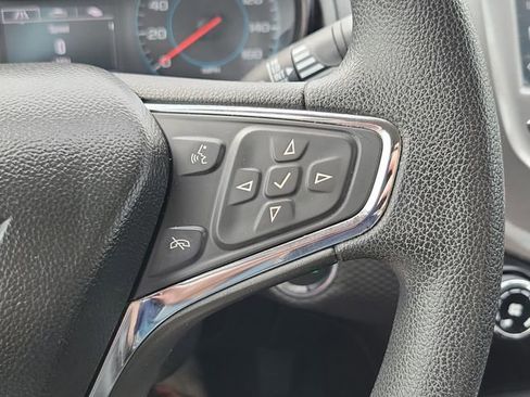 Used 2017 Chevrolet Cruze LT w/ Convenience Package FWD image 14