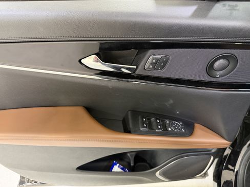 Used 2023 Lincoln Nautilus Reserve image 15