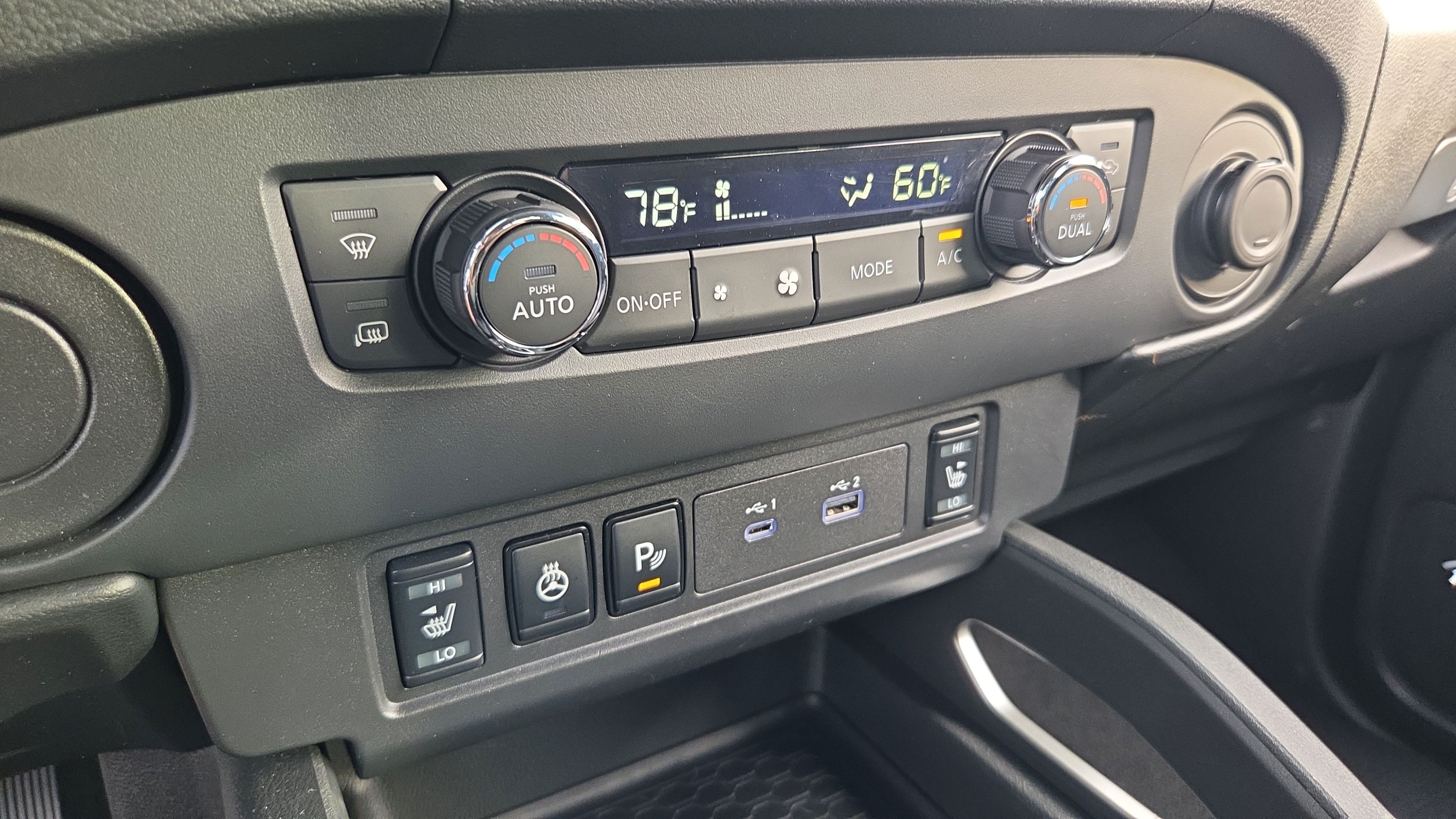 Used 2024 Nissan Frontier SV w/ SV Convenience Package RWD image 21