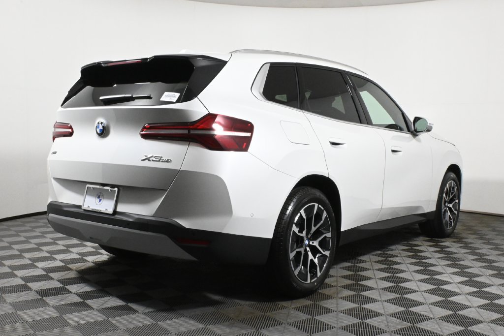 Used 2026 BMW X3 xDrive30i w/ Convenience Package AWD/4WD image 7