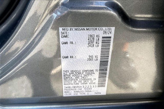 Certified 2025 Nissan Altima 2.5 S FWD image 32