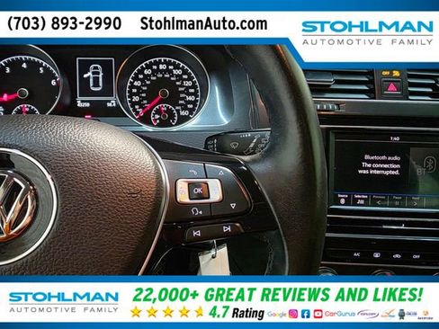 Used 2018 Volkswagen Golf S image 17