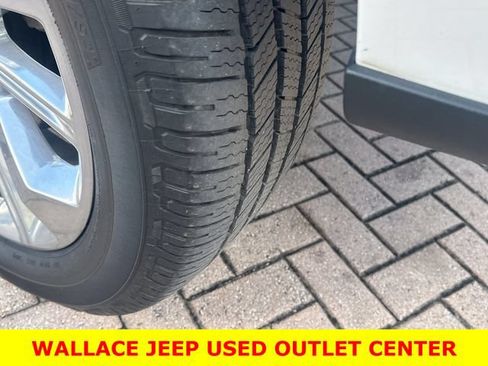 Used 2021 Ford F150 Limited AWD/4WD image 11