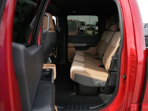 Used 2023 Ford F350 XLT w/ 360-Degree Camera Package AWD/4WD image 28